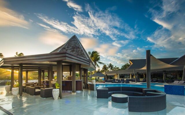 Mana Island Resort & Spa