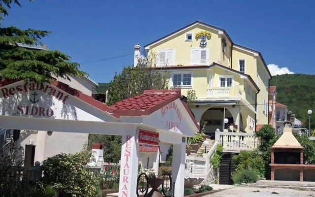 Guest House Sidro