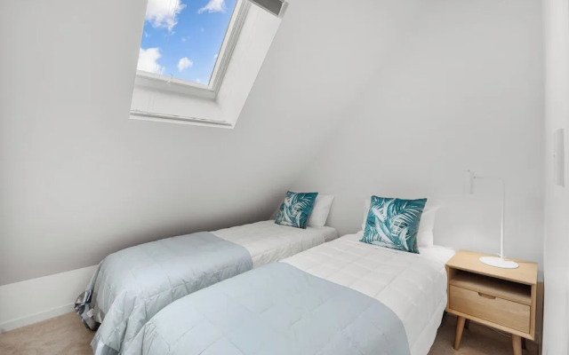 Bay of Islands Apartment -Marina Views