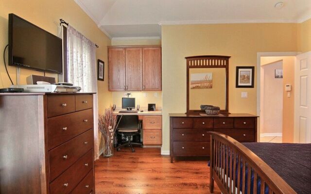 Coconut Charlies 135 by RedAwning