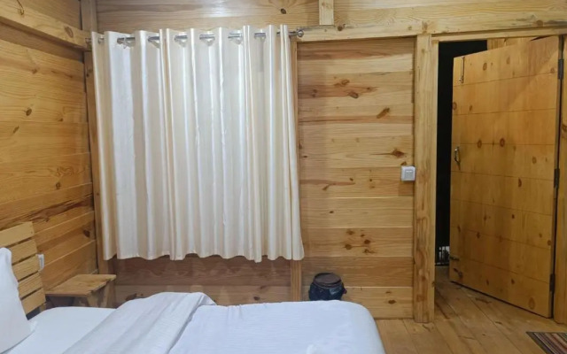 Minikins - Resorts & Restaurant