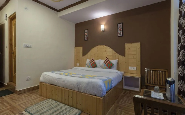 OYO Home 19573 Lush View Stay