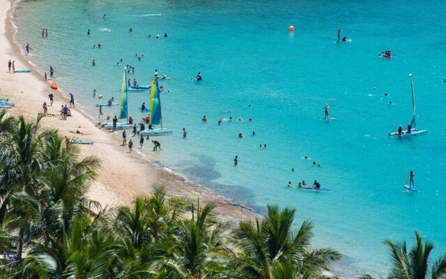 Whitsunday East 1106 on Hamilton Island by HamoRent