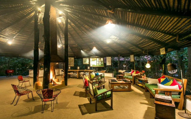 Kanha Jungle Lodge