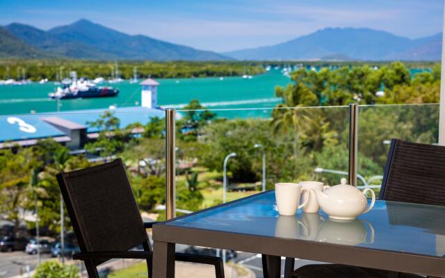 Jack & Newell Holiday Apartments