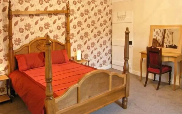 Hendre Aled Farmhouse