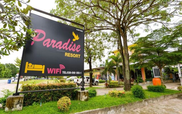 Paradise Resort