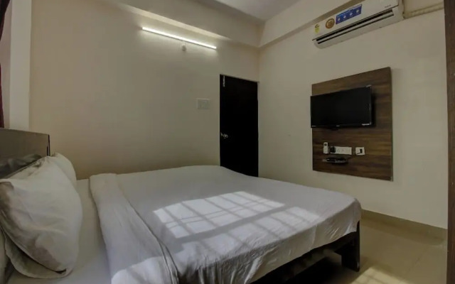iROOMZ RK Hospitality