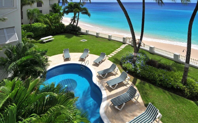 Leith Court Beachfront Apartments