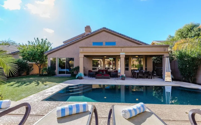 Casa Solara 4 Bedroom Home by RedAwning