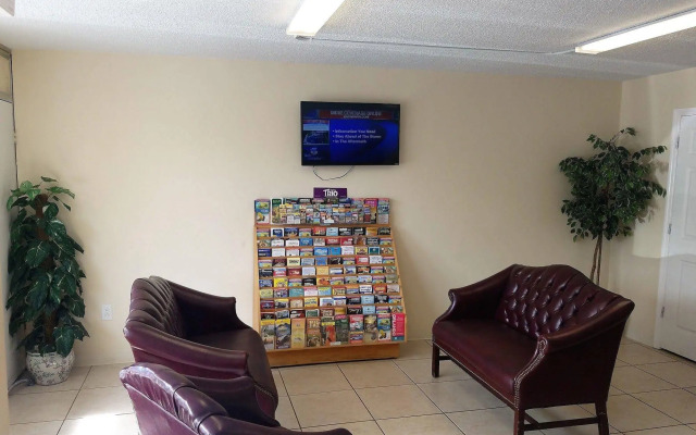 Quality Inn Saint Petersburg North-Tampa Bay
