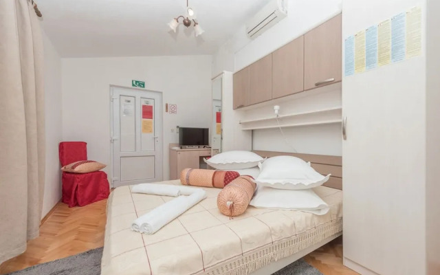 Apartments Goran