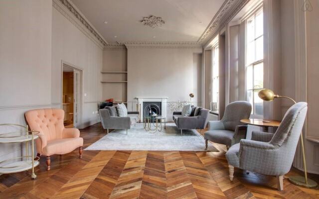 The Cleveland Arms I Matr1