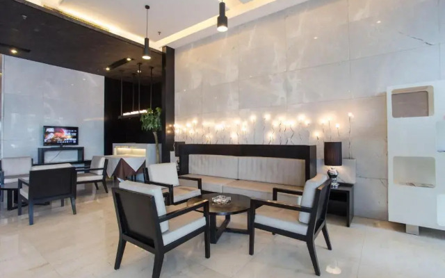 Metropolo Hefei Swan Lake Hotel