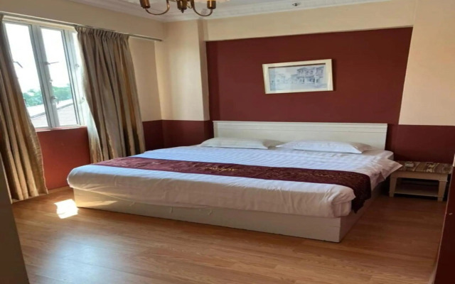 OYO 89432 Hotel Super Cowboy