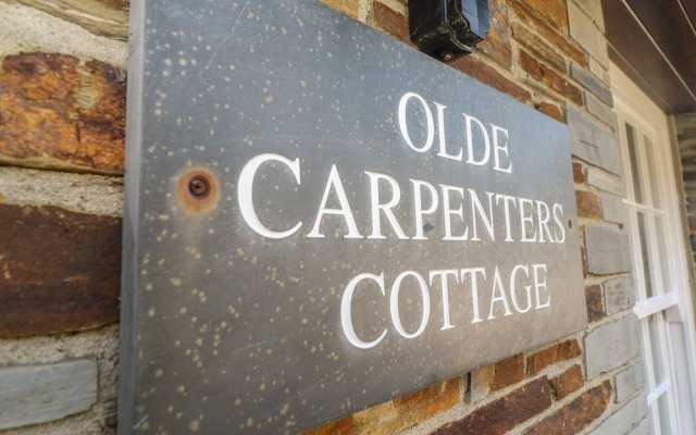 Olde Carpenters Cottage