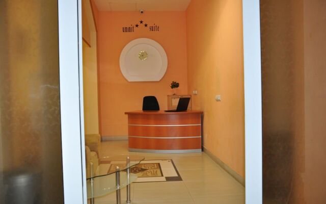 Anika suite