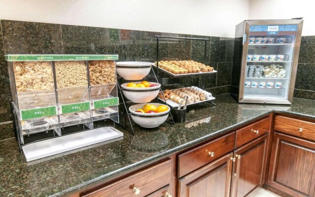 Comfort Inn & Suites Mount Pocono