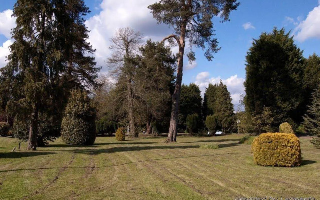Worplesdon Place Hotel