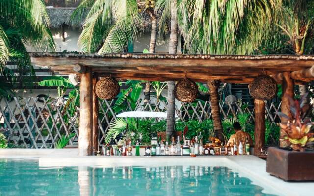 Hotel Villas Caracol