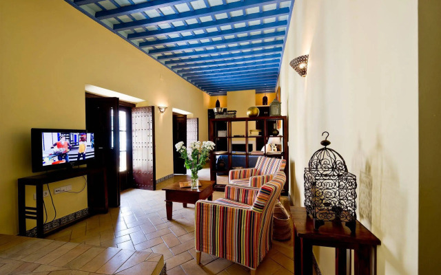 Apartamentos Suites Santa Cruz