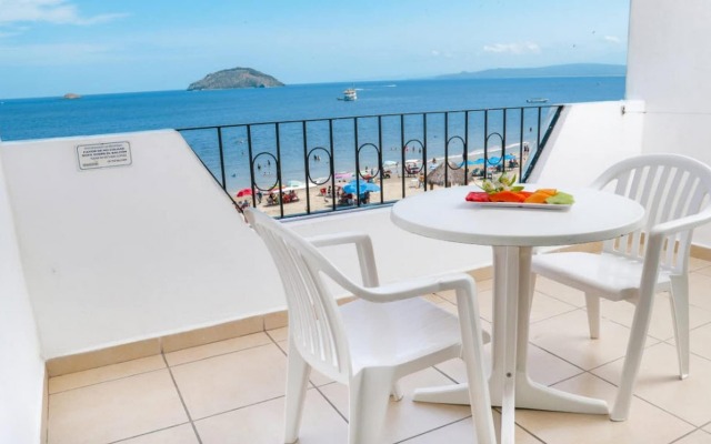 Costa Alegre Hotel & Suites