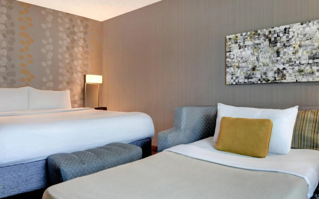 Courtyard by Marriott Pasadena/Old Town