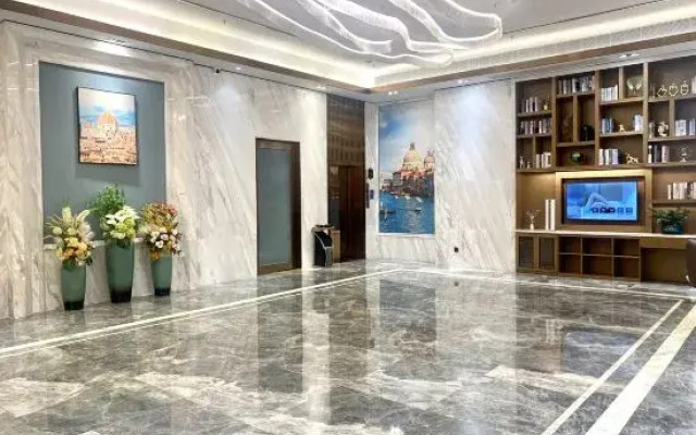 Vienna Hotel (Shanwei Haifengmeishijie)