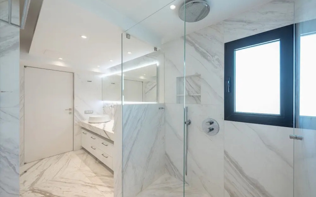 Unique Acropolis View Apartment