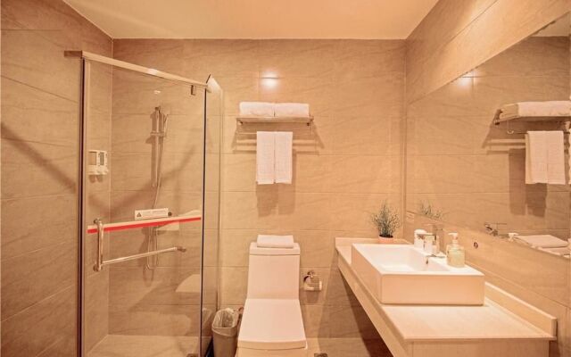 Sper 8 Hotel