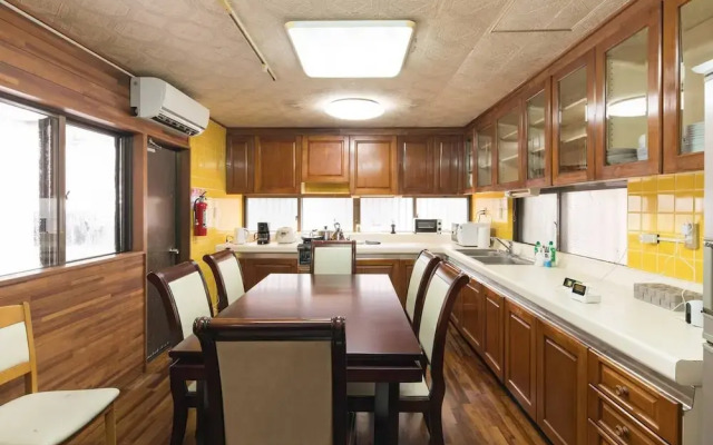 Naha Tomarin House