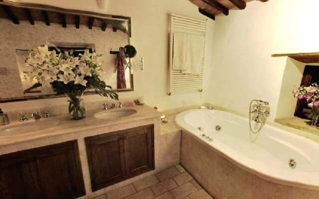 Roccia di Cerbaia Country Resort