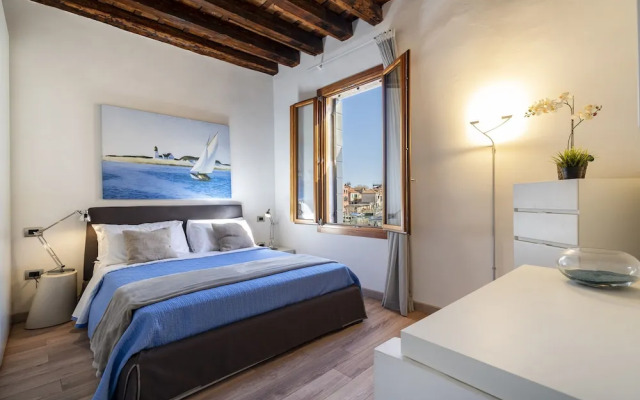 Arsenale Canal View Apartments