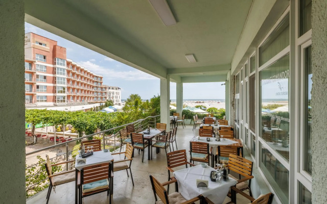 Hotel Comandor