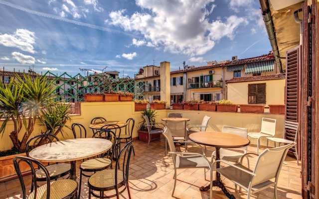 Flom Boutique Hotel