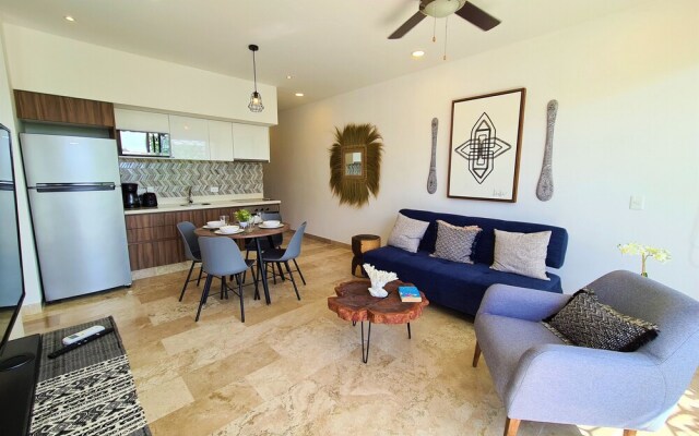 Bahay By Riviera Rentals