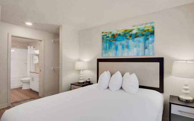 WaterWalk Extended Stay by Wyndham Charlotte - Arrowood
