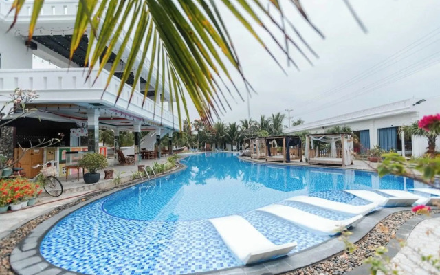 Suoi TIen Hills Hotel
