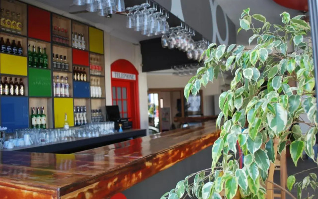 Serpina Hotel - Adults Only