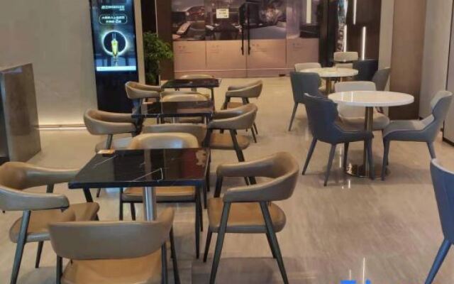 Weili Royal (Guangzhou Huadu Plaza Shuguang Road Branch)