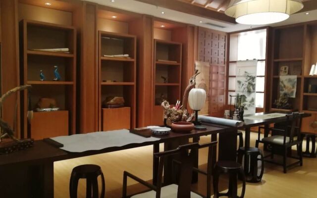 Jiuhuashan Rongxi Manor Hot Spring Hotel