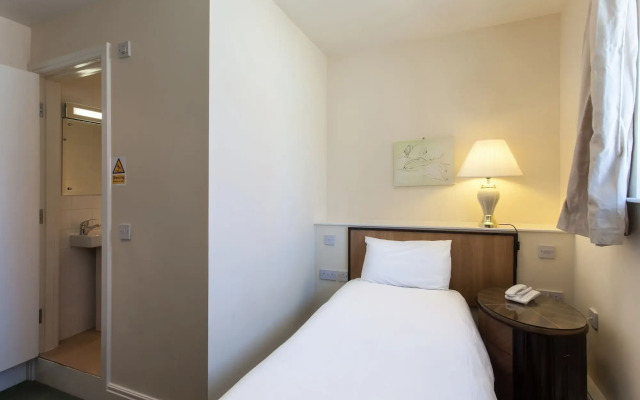 Scarisbrick Hotel