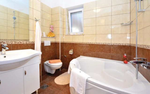 Beautiful Home in Krilo Jesenice With Wifi and 3 Bedrooms