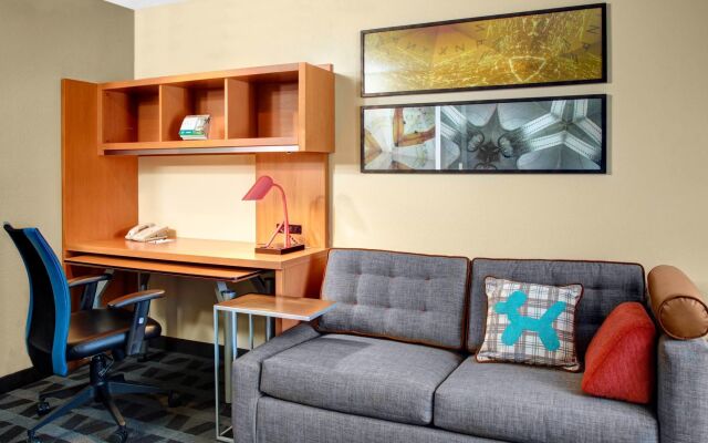 TownePlace Suites by Marriott Fresno