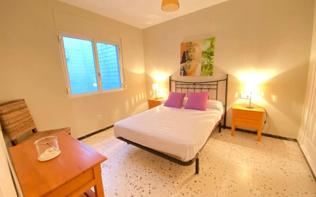 Agi Avenida Apartments