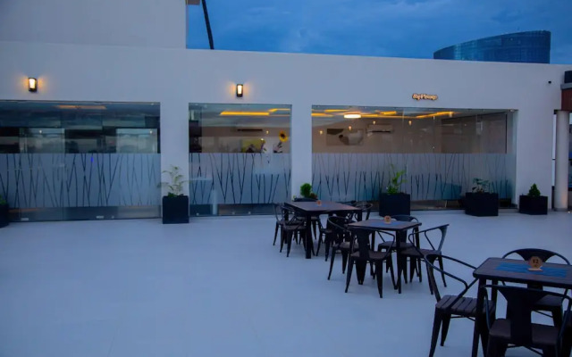 Cloud9 Hotel