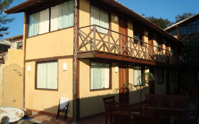 Bamboo Búzios Hostel