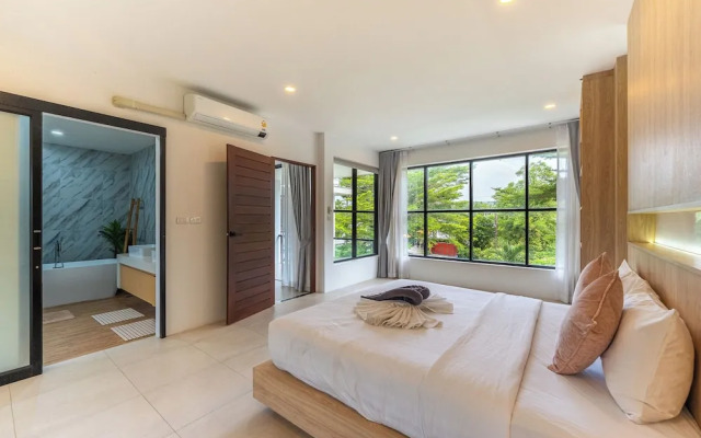One of Phukets Best Villas V212