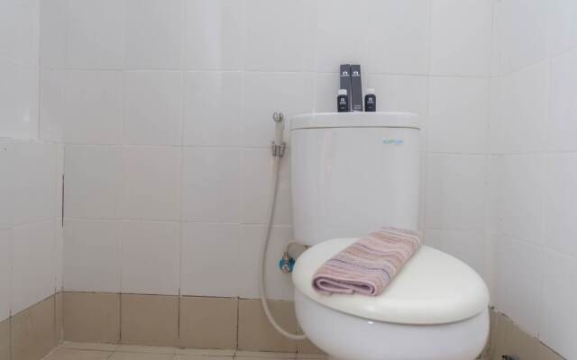 Strategic 1Br At Bassura City Apartment