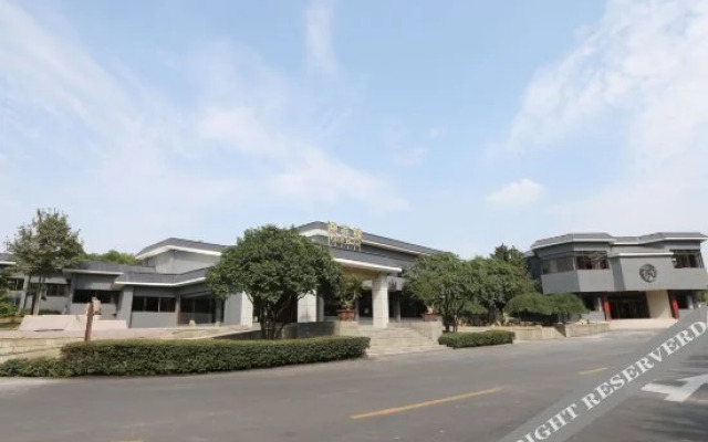 Ze Lin Hill-view Hotel